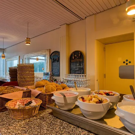 Hotell Ff&e Dania 3*