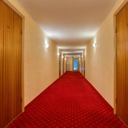 Hotell Ff&e Dania