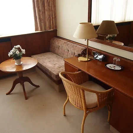 Hotel Ff&e Dania 3*