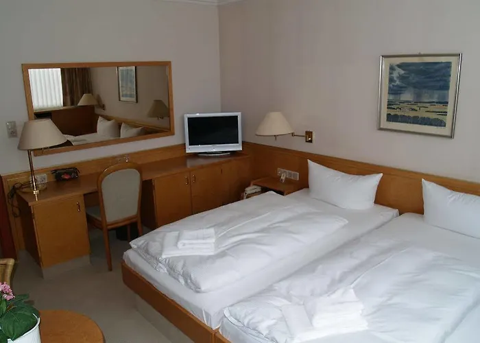 Ff&e Dania Hotell 3*